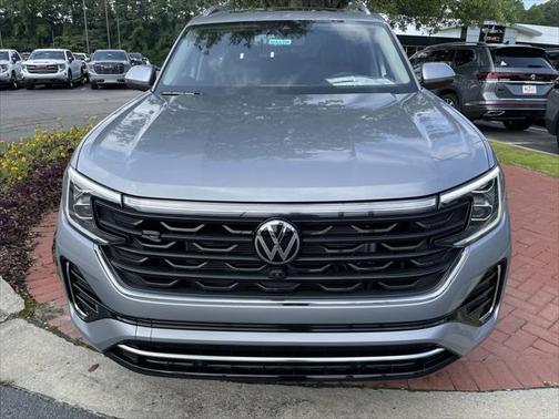 2025 Volkswagen Atlas 2.0T SEL Premium R-Line 4MOTION