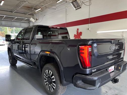 2026 GMC Sierra 2500 Denali Ultimate