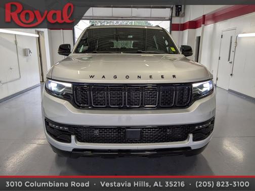 2023 Jeep Wagoneer Series II Carbide 4x2