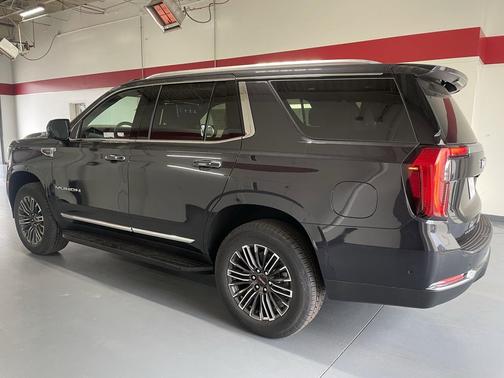 2026 GMC Yukon 2WD Elevation