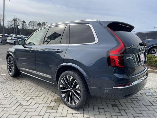 2026 Volvo XC90 Ultra, B6 AWD Gas (mild hybrid), Gasoline, Bright, 6 Seats
