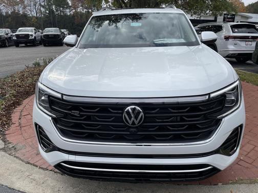 2026 Volkswagen Atlas 2.0T SEL Premium R-Line 4MOTION