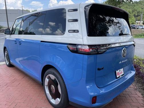 2025 Volkswagen ID. Buzz Pro S Plus