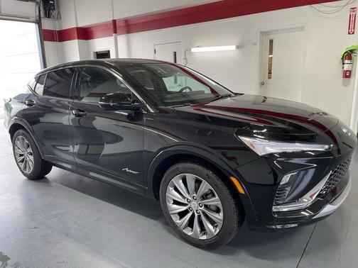 Ebony Twilight Metallic 2026 Buick Envista Avenir FWD