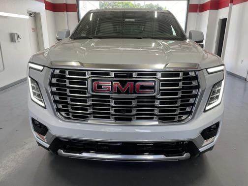 Glacier White Tricoat 2026 GMC Yukon Denali