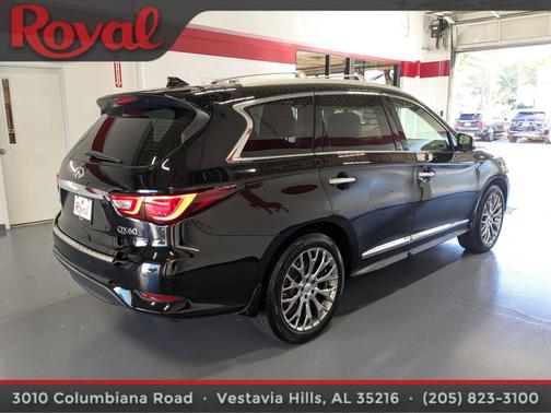 2017 INFINITI QX60 Base