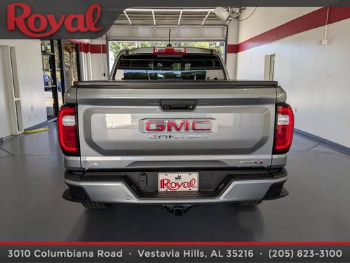 2025 GMC Canyon AT4