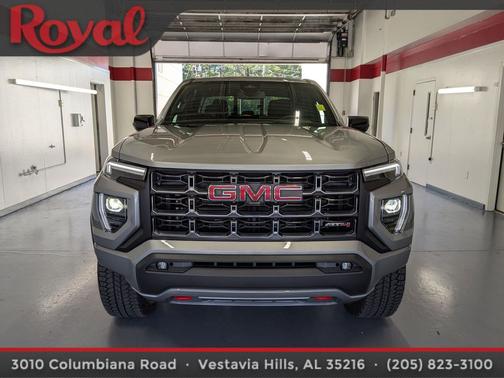 2025 GMC Canyon AT4