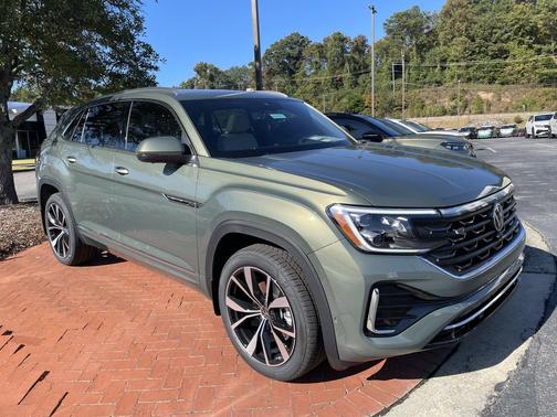2026 Volkswagen Atlas Cross Sport 2.0T SEL Premium