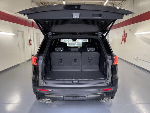 2026 GMC Acadia AT4 AWD