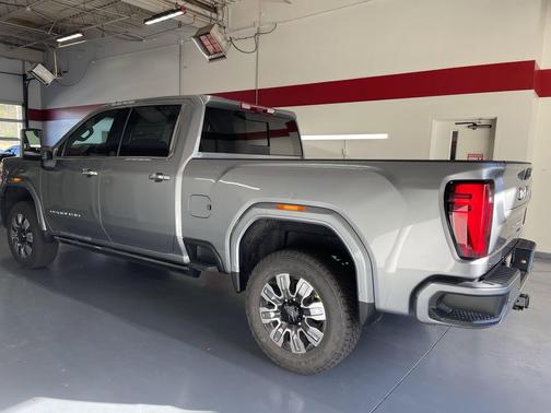 2026 GMC Sierra 2500 Denali
