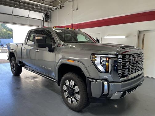 2026 GMC Sierra 2500 Denali