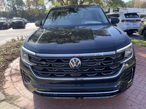 2026 Volkswagen Atlas 2.0T SEL Premium R-Line 4MOTION