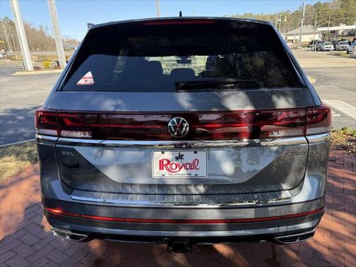 2025 Volkswagen Atlas 2.0T SEL Premium R-Line 4MOTION
