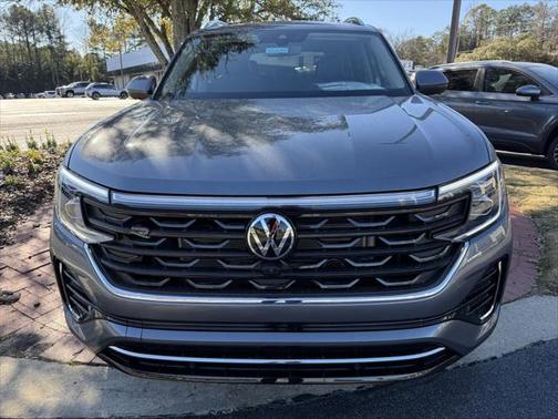 2025 Volkswagen Atlas 2.0T SEL Premium R-Line 4MOTION