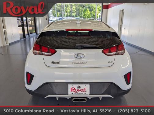 Chalk White 2019 Hyundai Veloster 2