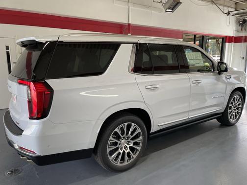 Glacier White Tricoat 2026 GMC Yukon Denali
