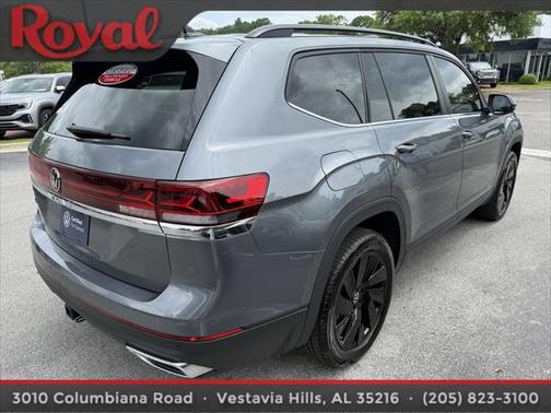 2024 Volkswagen Atlas 2.0T SE w/Technology