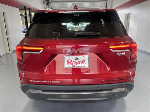 2025 GMC Terrain AWD Elevation