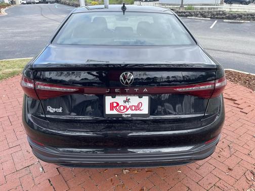 Black Pearl 2026 Volkswagen Jetta 1.4T S