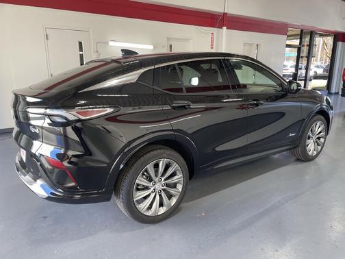 2026 Buick Envista Avenir FWD