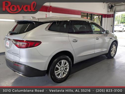 Quicksilver Metallic 2018 Buick Enclave Essence