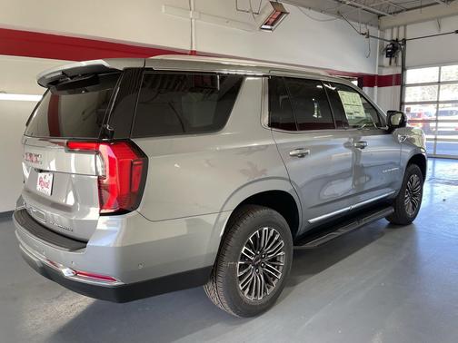 2026 GMC Yukon 4WD Elevation