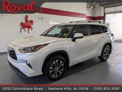 Wind Chill Pearl 2024 Toyota Highlander XLE