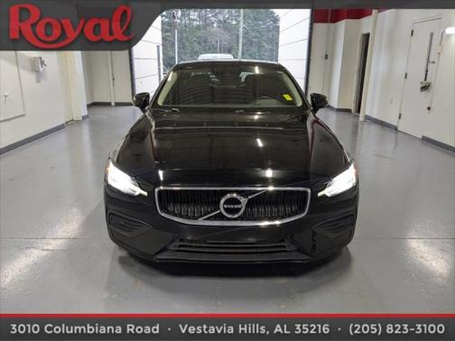 2020 Volvo S60 T5 Momentum