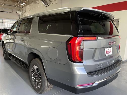 2026 GMC Yukon XL 2WD Elevation