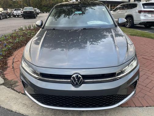 2026 Volkswagen Jetta 1.4T SE