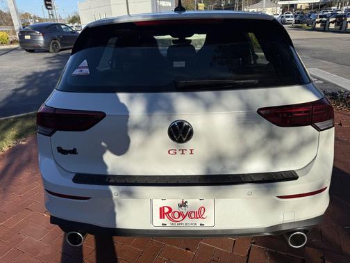 2026 Volkswagen Golf GTI 2.0T SE DSG