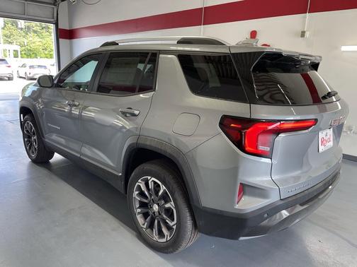 Sterling Metallic 2026 GMC Terrain FWD Elevation