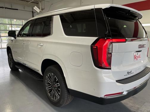 Summit White 2026 GMC Yukon 2WD Elevation