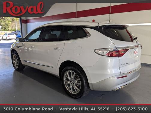 2023 Buick Enclave Essence FWD