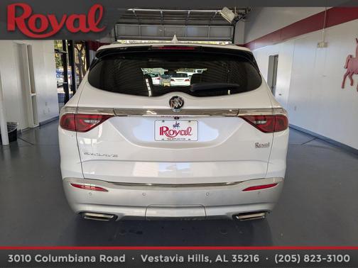 2023 Buick Enclave Essence FWD