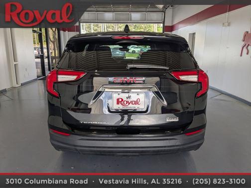 Ebony Twilight Metallic 2022 GMC Terrain SLE