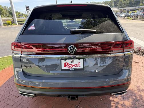 2026 Volkswagen Atlas 2.0T SEL