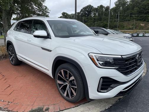 2026 Volkswagen Atlas Cross Sport 2.0T SEL Premium