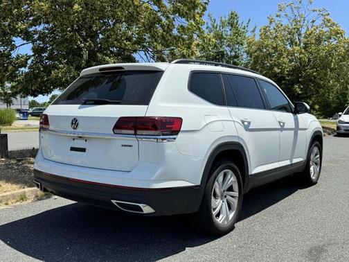 2022 Volkswagen Atlas 2.0T SE w/Technology 4MOTION