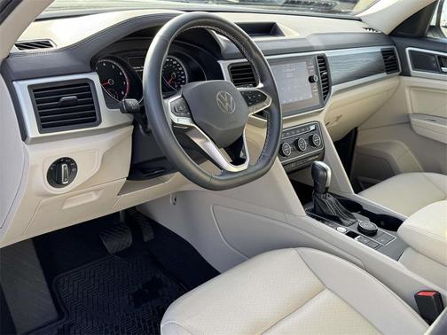 2021 Volkswagen Atlas 2.0T SE w/Technology 4MOTION