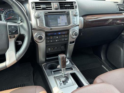Blizzard Pearl 2018 Toyota 4Runner Limited