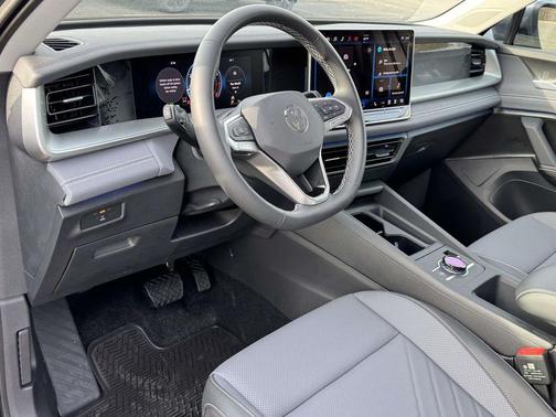 2026 Volkswagen Tiguan 2.0T SE 4MOTION