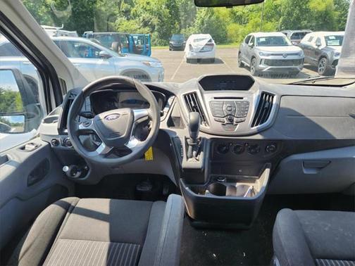 2015 Ford Transit-150 XLT