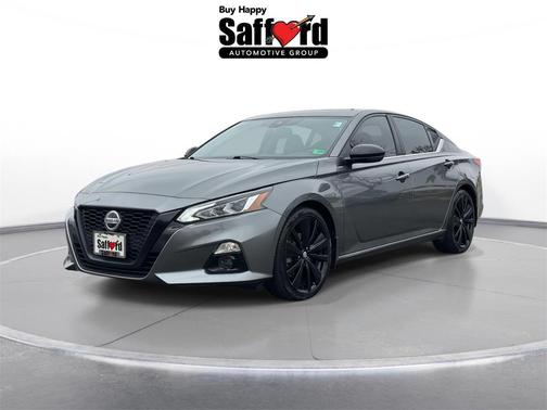 2022 Nissan Altima SR FWD