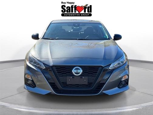 2022 Nissan Altima SR FWD