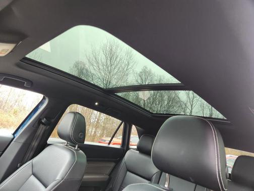 2023 Volkswagen Atlas Cross Sport 2.0T SEL