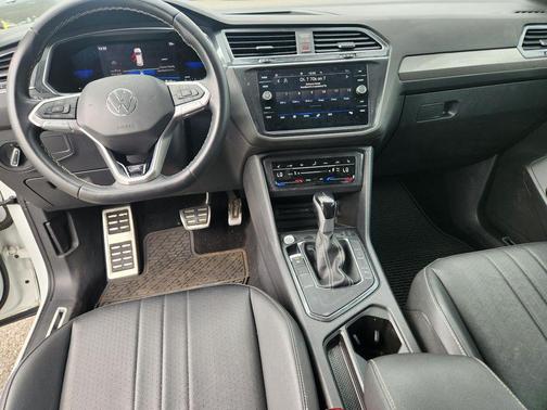 Opal White 2023 Volkswagen Tiguan 2.0T SE R-Line Black