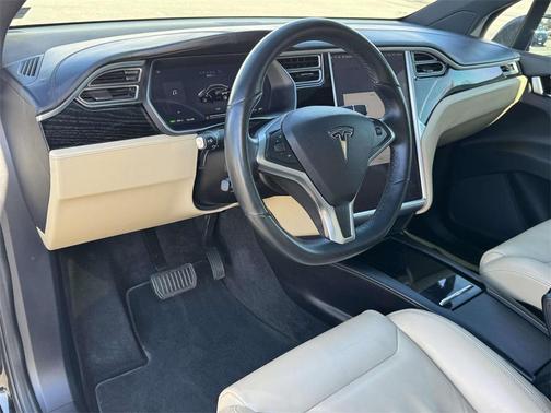 2016 Tesla Model X 60D