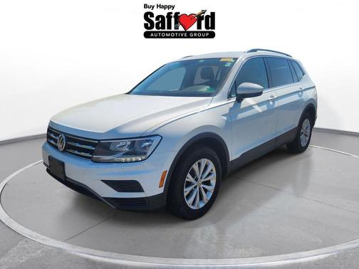 Pure White 2019 Volkswagen Tiguan 2.0T SE